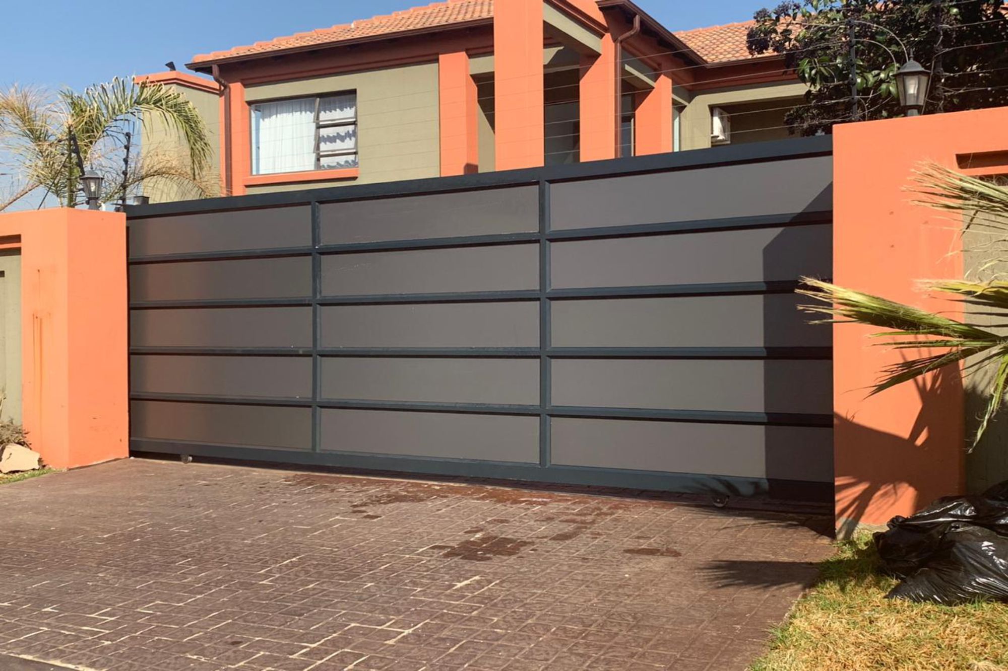 Aluminium Sliding Gates